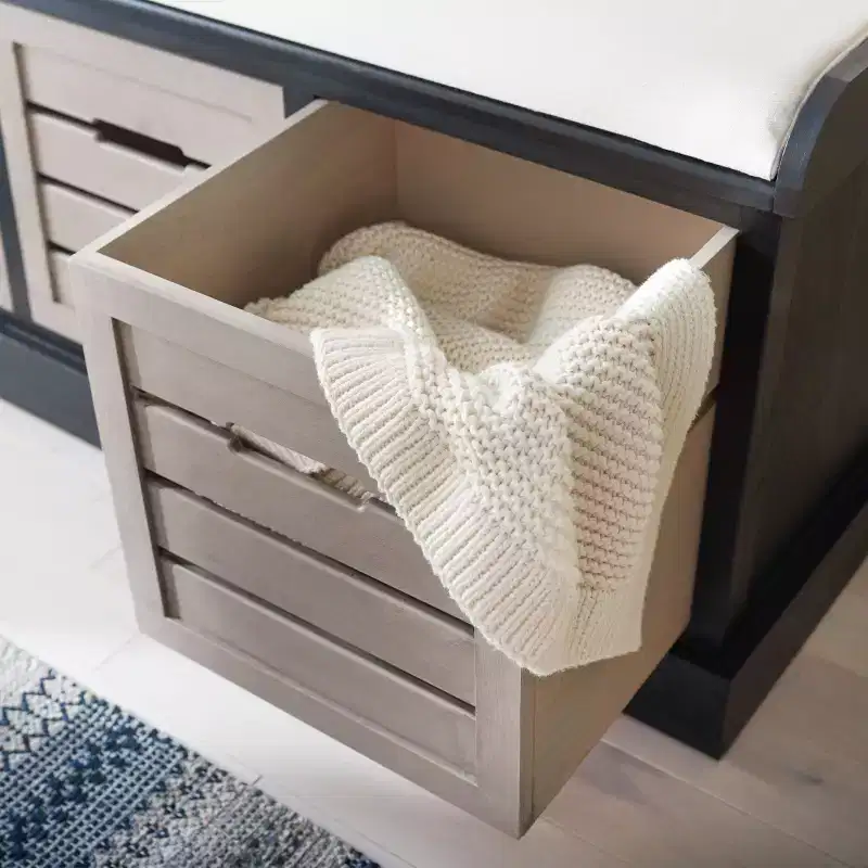 Briar 3 Drawer With Cushion Storage Bench - BCH5700 - Safavieh